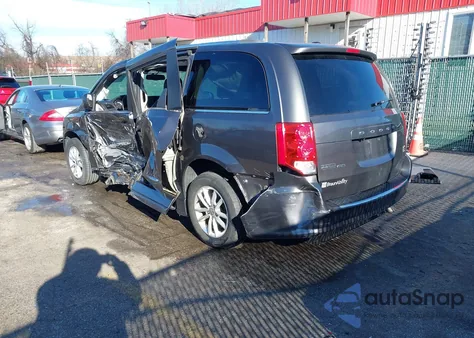 2018 Dodge Grand Caravan Sxt z USA, uszkodzony, nr VIN 2C7WDGCG8JR218598